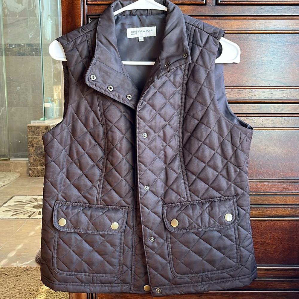 Jones New York Sport Brown Quilted Vest